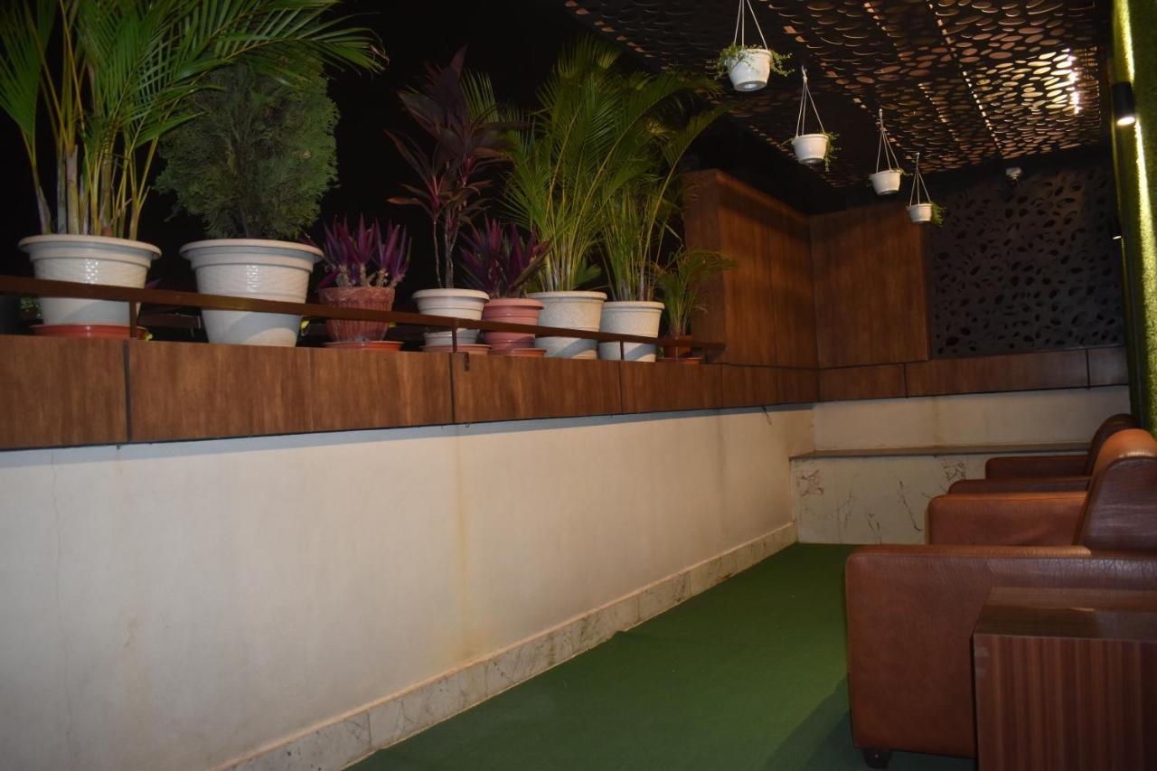 Hotel Ur Comforts Jayanagar Bangalore Esterno foto