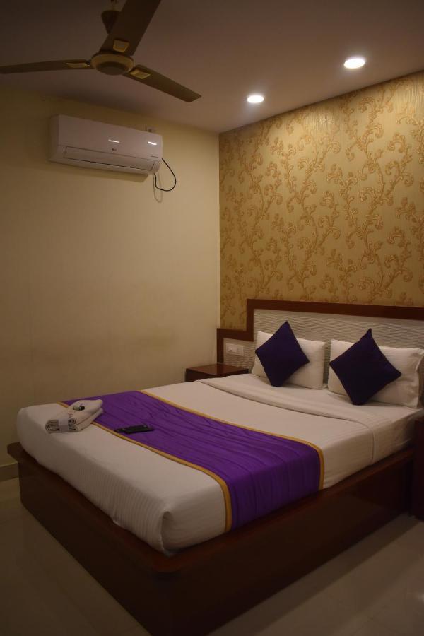 Hotel Ur Comforts Jayanagar Bangalore Esterno foto
