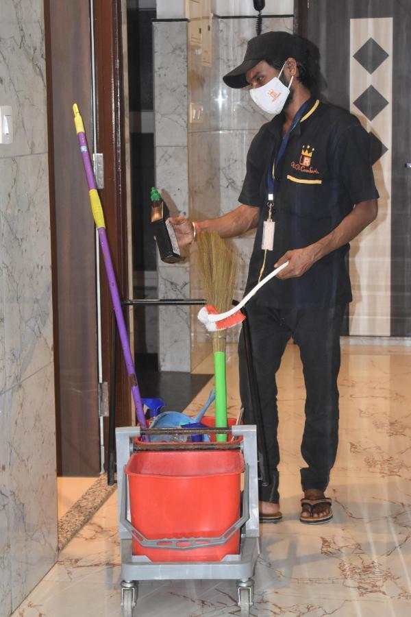Hotel Ur Comforts Jayanagar Bangalore Esterno foto