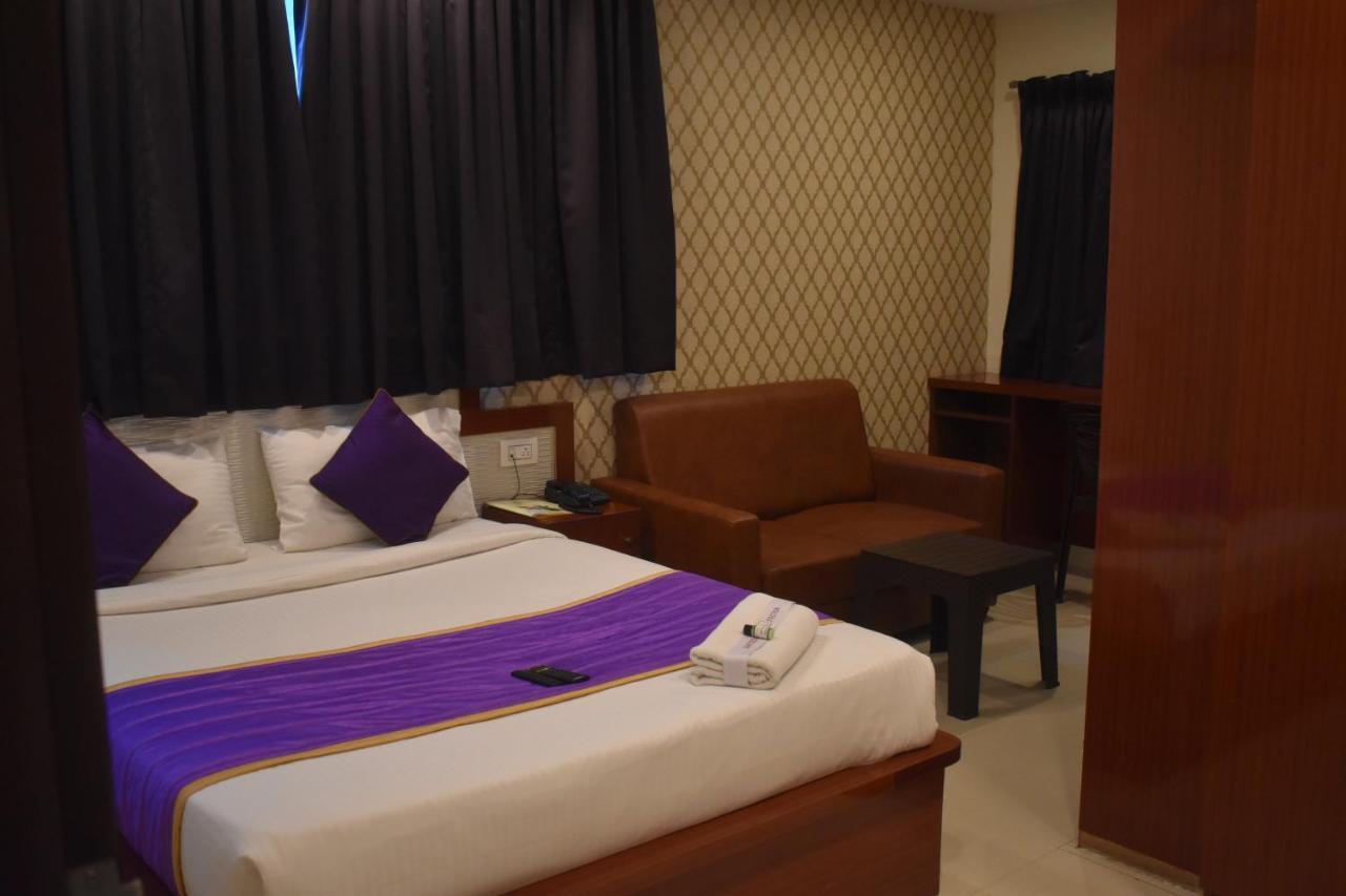 Hotel Ur Comforts Jayanagar Bangalore Esterno foto