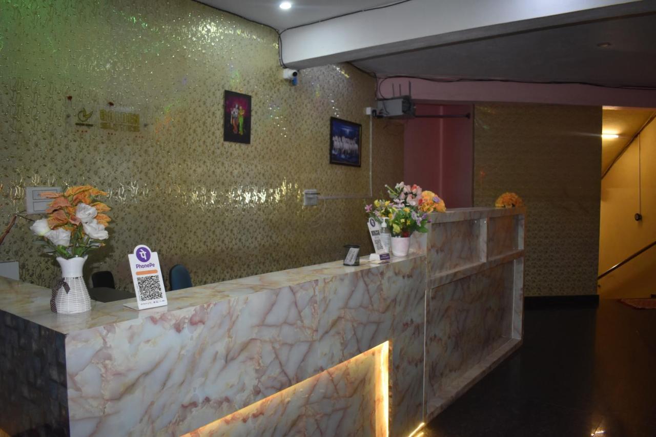 Hotel Ur Comforts Jayanagar Bangalore Esterno foto
